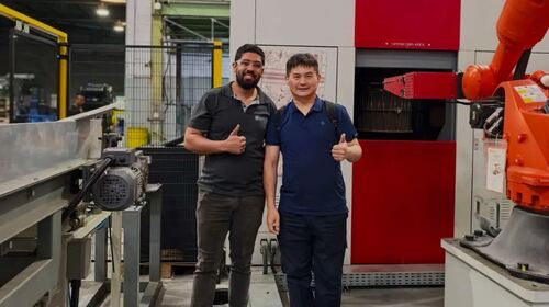 Blog perusahaan terbaru tentang JUNHE® TDSP0500 Mesin Pelapis Planetary Enam Keranjang Instalasi dan Komisioning di Brasil